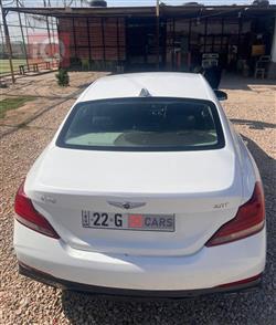 جنسس G70